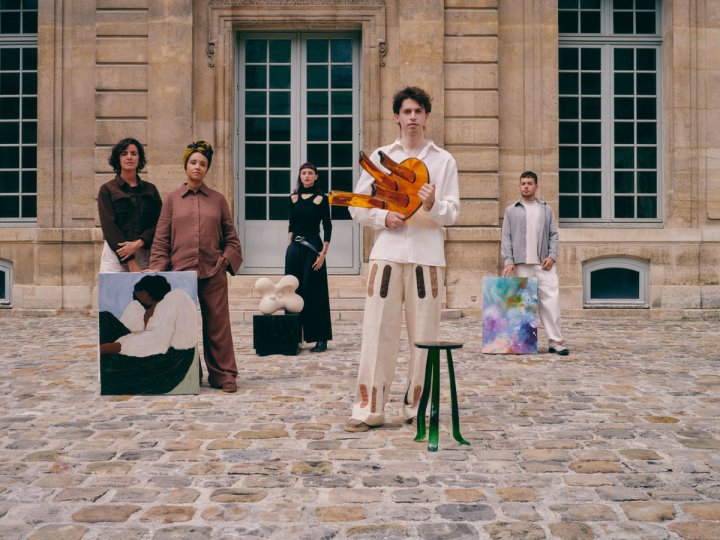 Die Künstler:innen der Kave Gallery vereint in der Kampagne im Musée Picasso Paris.